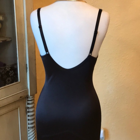 Vanity Fair control slip - Picture 4 of 9